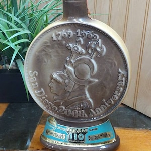 Vintage 1968 200th anniversary San Diego edition Jim Beam collectable whiskey decanter