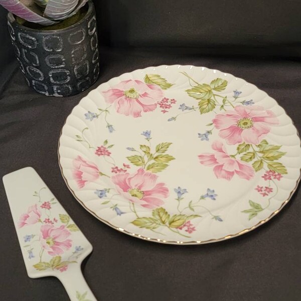 Making a Vintage Tiered Cake Server - Seasons of the Lake
