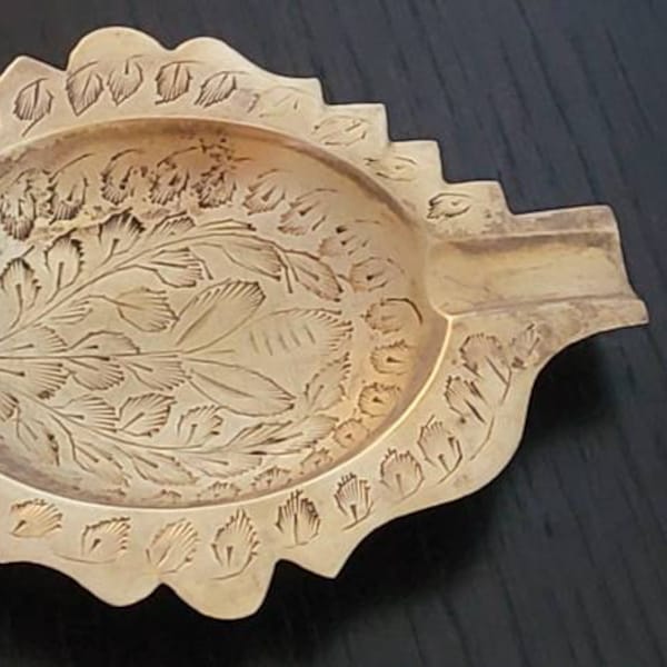 Super Cool MCM Dot Pick Signed India Etched Brass Ashtray/Vintage Tobacciana Collectables
