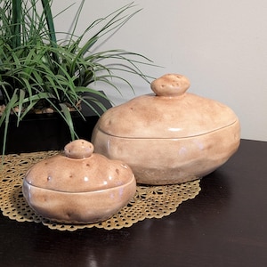 Awesome XL & Small MCM Ceramic Lidded Baked Potato Keeper/Serving Dish/Kitchen Storage