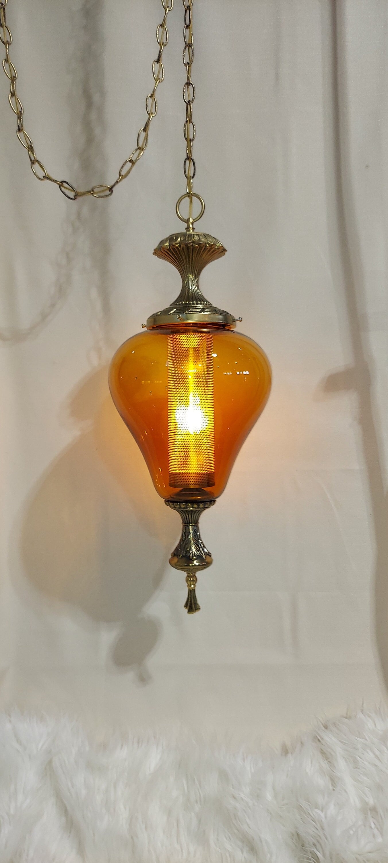 STUNNING SUPER SIZE Mid-century Orange/ Amber and Gold Tone Swag