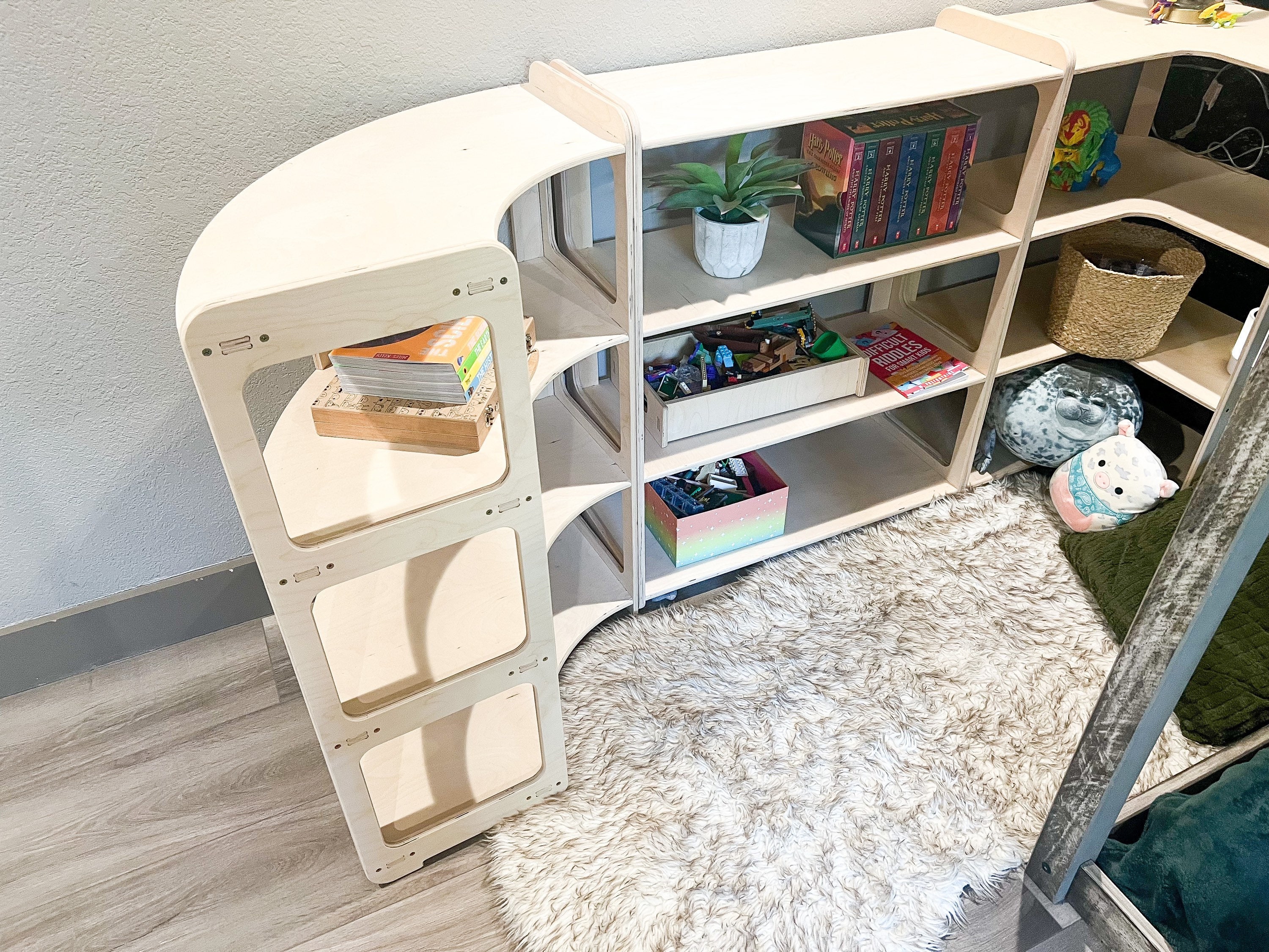 モンテッソーリおもちゃ棚 幼児用コーナーおもちゃ棚 モンテッソーリ