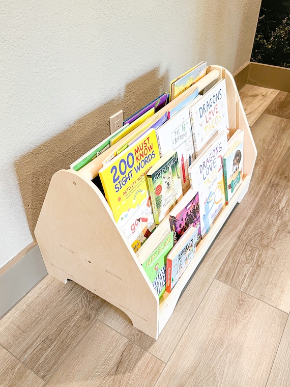 Floor bookshelf deals