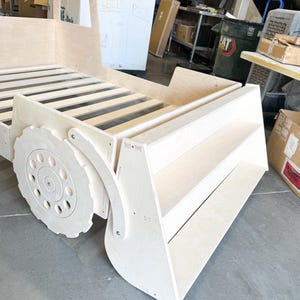Montessori Tractor Bed Toddler, Wooden Floor Bed Frame Kids, Birch Plywood Twin Bed, Farm Theme Bedroom Furniture, Boys Bed O'REILLY image 3