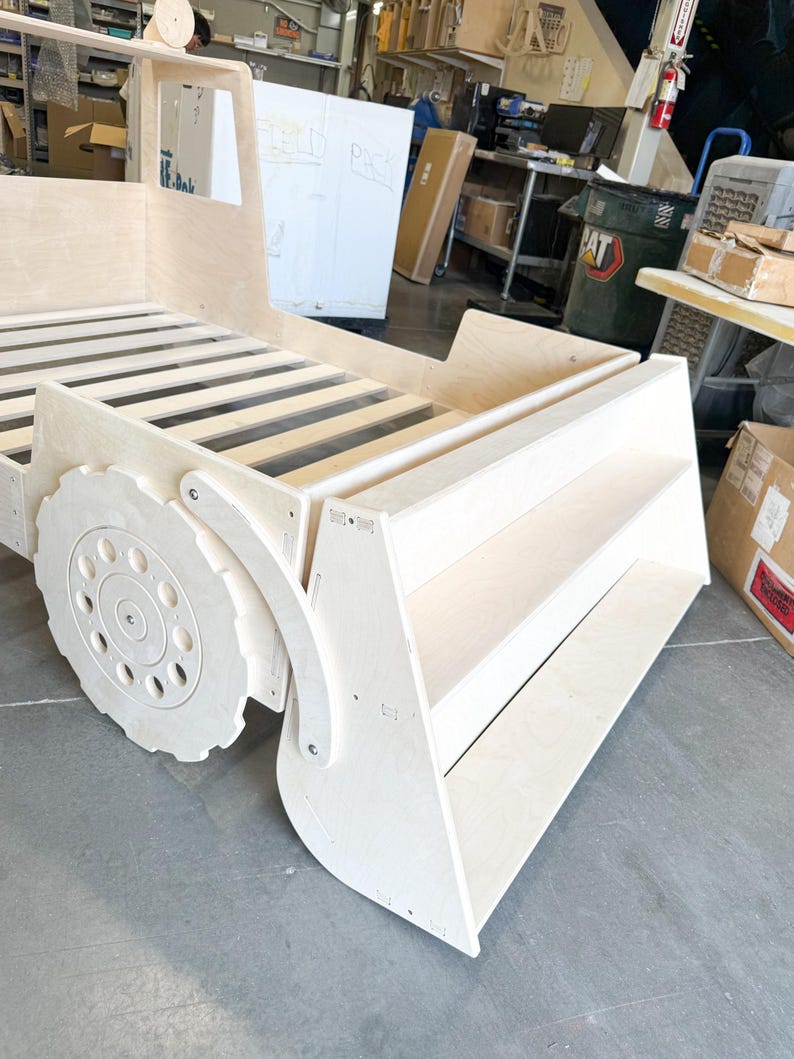 Montessori Tractor Bed Toddler, Wooden Floor Bed Frame Kids, Birch Plywood Twin Bed, Farm Theme Bedroom Furniture, Boys Bed O'REILLY image 3