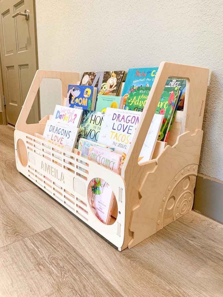 Montessori Front Facing Bookshelf Truck Inspired Shelf Toy Car Shelf for Books Children's Wooden Bookshelf Toddler Boy Gift Bronco WADE