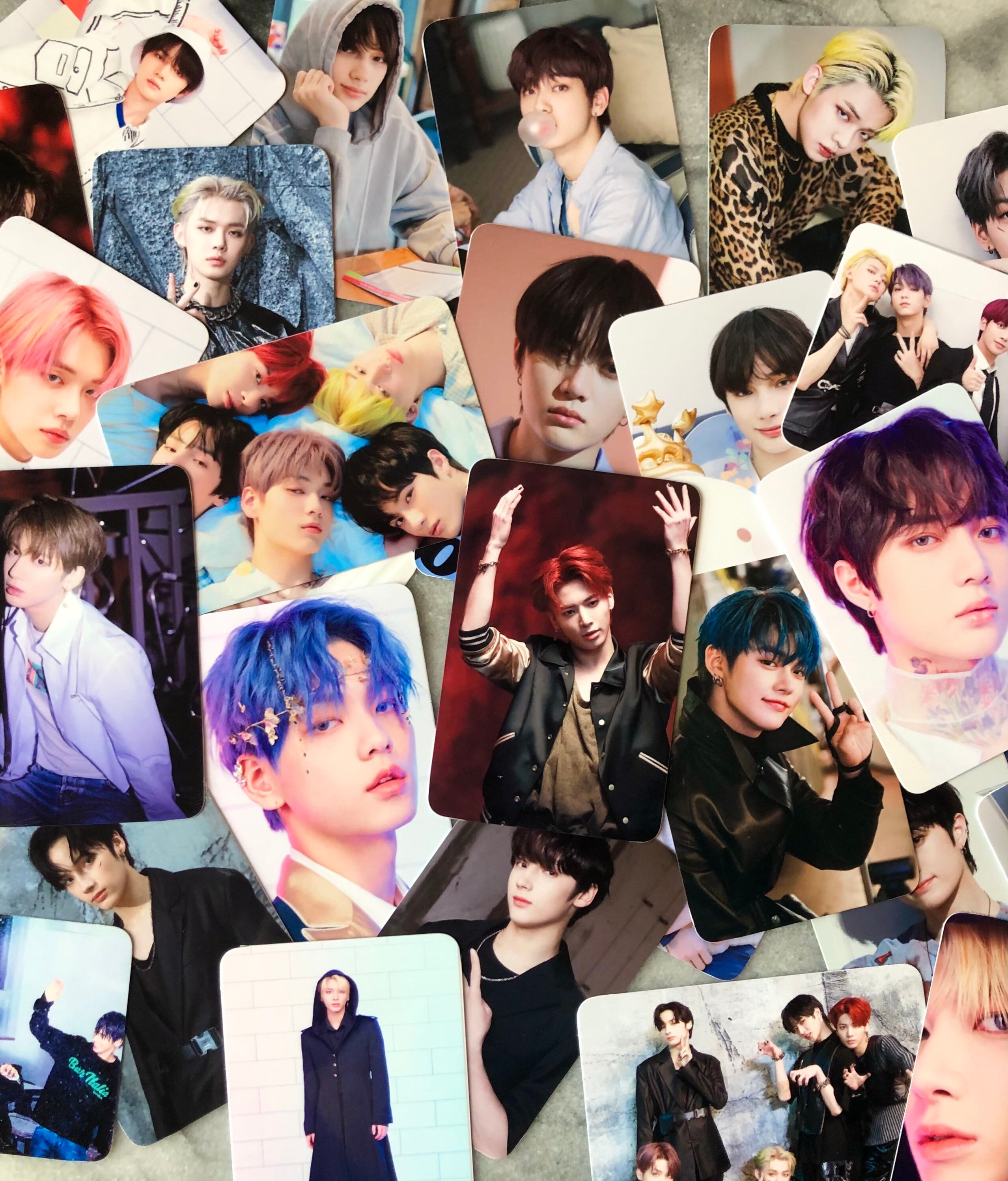 10 TXT Photocard Surprise Pack (Bias or Random)