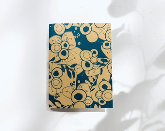 Cuaderno de bocetos / diario floral azul y crema encuadernado a mano