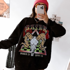 Aries Crewneck, horoscope zodiac astrology gift, trendy graphic Crewneck, zodiac sweatshirt