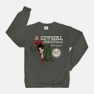 Cowgirl Christmas Comfort Colors Sweatshirt, Aesthetic western Christmas sweater, vintage inspired Christmas sweatshirt image 7