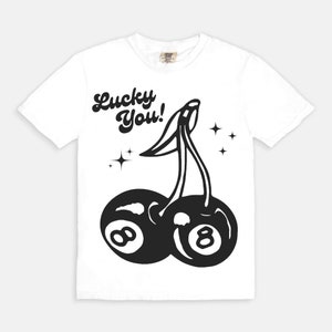 Lucky You Cherry 8 Ball Tee, Comfort colors graphic tee, trendy aesthetic st Patricks day shirt zdjęcie 3