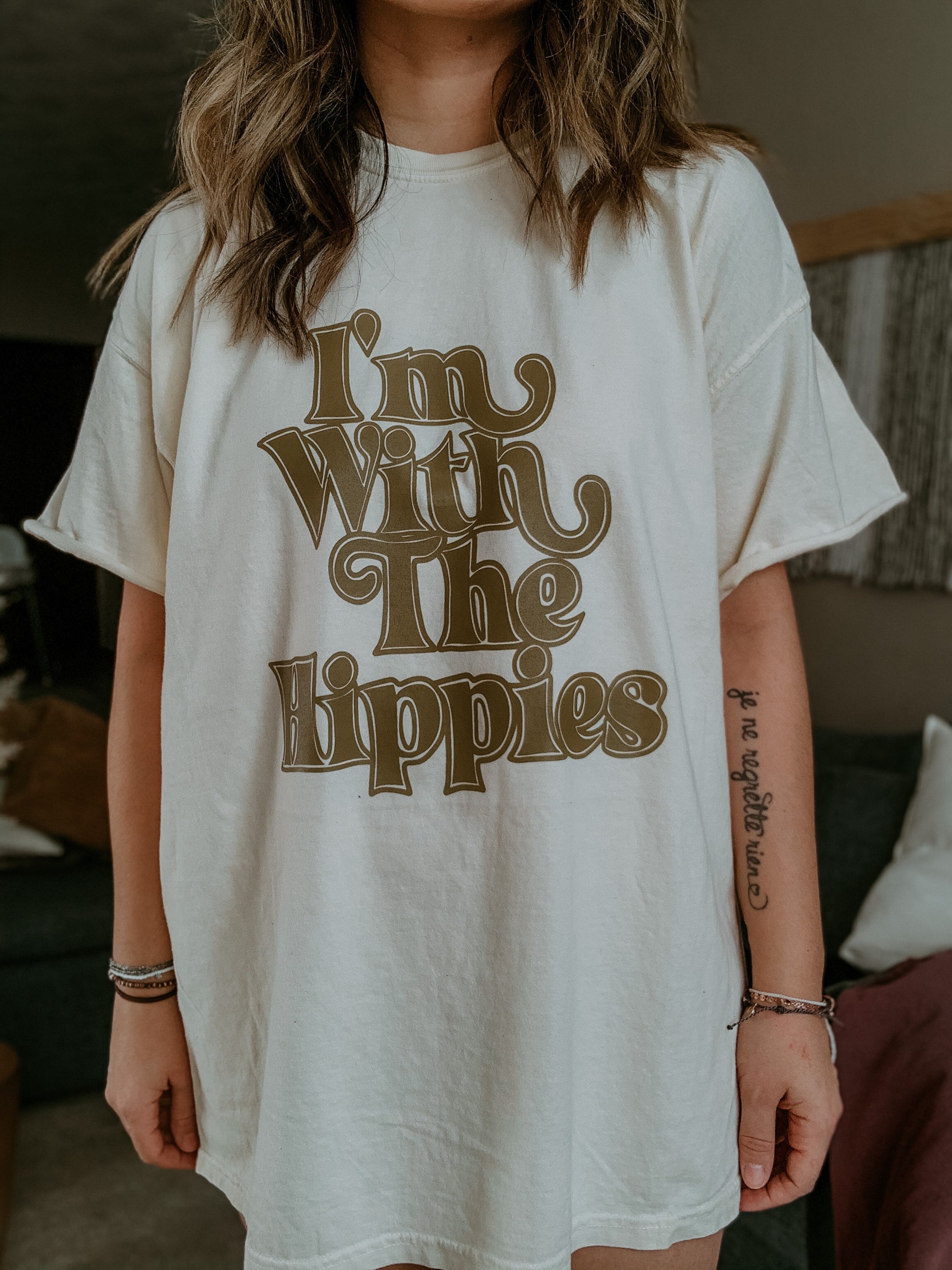 Im with the hippies Oversized Graphic Tee 70s Style Tee | Etsy