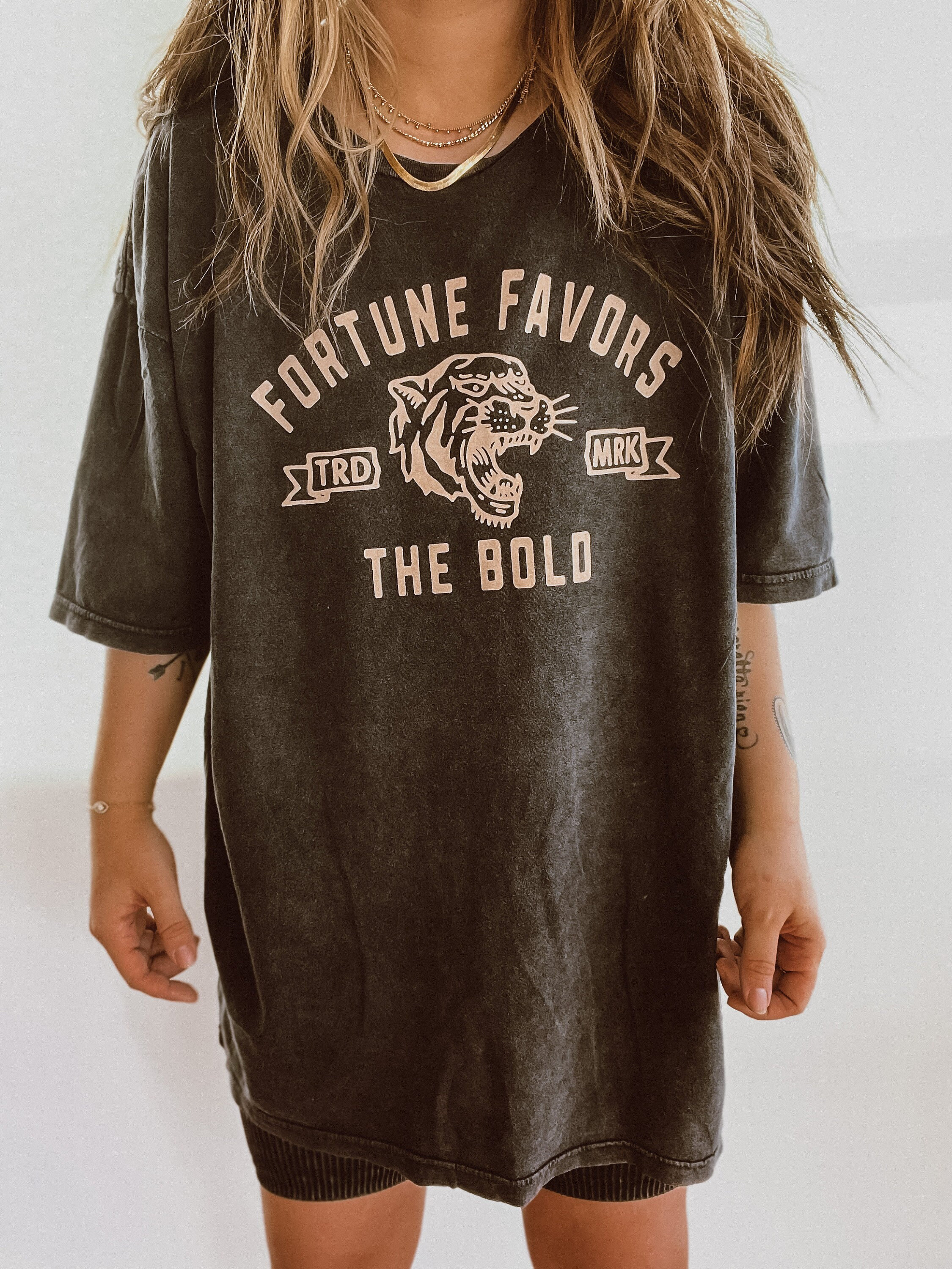 Fortune Favors The Bold Oversized Graphic Tee, Vintage Style Tee, Oversized T-Shirt, Retro Shirt