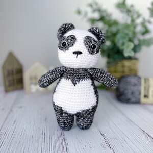 Amigurumi Valentine Panda Bear