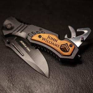 Marine Corps Gifts, USMC Rank Personalized Knife, USMC Graduation Gift, USA Marine Veteran Pocket Knives, Marine Corps Promotion Gift