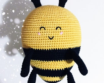 Crochet Bee, Amigurumi Pattern