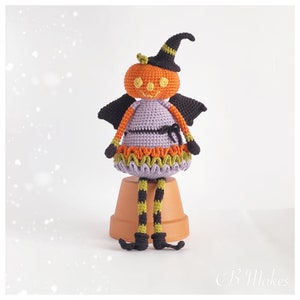 Crochet Pumpkin Scarecrow, Amigurumi Pattern