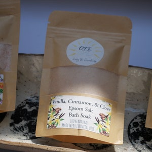 Vanilla, Cinnamon, & Clove Epsom Salt Bath Salt with Essential Oils