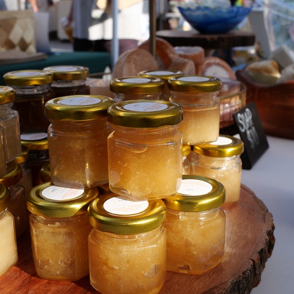 Honey Almond Edible Lip Scrub