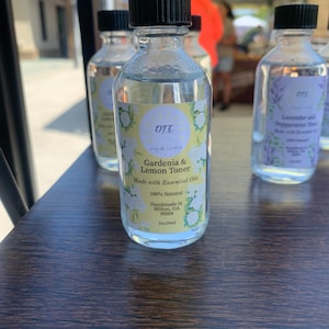 Lemon and Gardenia Toner, handmade, All Natural ingredients, scented w/ Essential Oils, Face Toner, Aromatherapy | ONLY THE ESSENTIALS