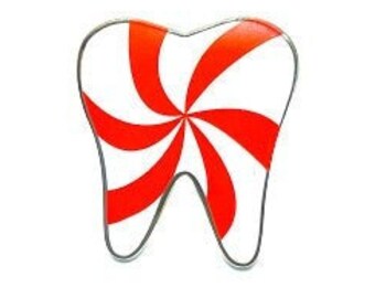 Peppermint Swirl Pin, Pinwheel, Tooth Sticker, Dental Sticker, Dentist, Dentistry, Dental Hygienist, Dental Assistant, Halloween, Enamel Pin