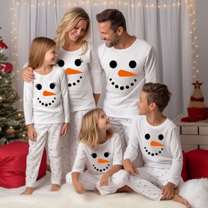 Frosty the snowman family pajamas sale