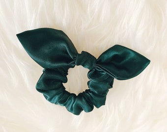 Mini Bow Satin Scrunchie, Removable Bow Vintage Kids Hair Tie, Small Hair Accessory, Luxury Hair Elastic, Girlfriend Bridesmaid Gift for Her