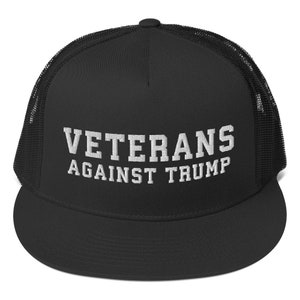 Vétérans contre Trump Retro Flat Bill Trucker Hat