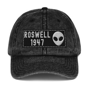 Roswell 1947 Alien UFO Humor Vintage Baseball Hat