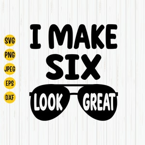 Op de afbeelding: Zwart-wit grafisch ontwerp met de tekst "I make six look great" en een zonnebril.