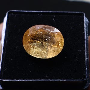 8,35 ct naturalny topaz imperialny – pomarańczowy owalny kamień fasetowany, 13,50 x 11 mm