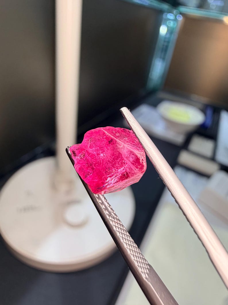 Good Spinel Natural Mehenge Spinel Rough, Good Quality Raw Spinel Gemstone, Jewelry ...