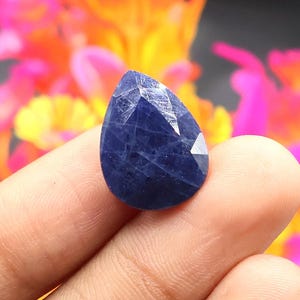Faceted Blue Sapphire Gemstone: Loose Sapphire for Jewelry Making