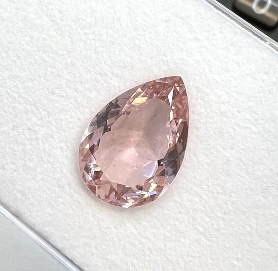 ピンクトルマリンペアストーン：6.75カラットの10月の誕生石宝石