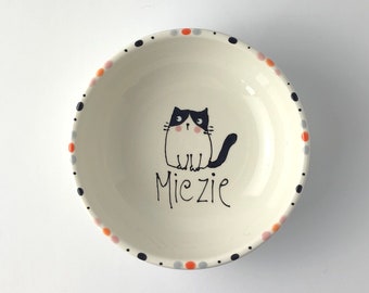 Personalized ceramic cat bowl