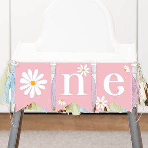 Daisy eerste verjaardag kinderstoel banner, Daisy verjaardagsfeestje één kinderstoel banner, Groovy Daisy 1e verjaardag decor, instant download. #D003