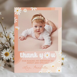 Daisy Birthday Photo Thank You Card, Daisy Birthday Party Favor Card, Groovy Birthday Party Picture Thank You Card, Instant Download. #D003