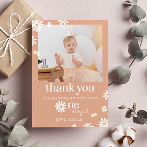 Daisy verjaardag foto dank u kaart, Daisy verjaardagsfeestje gunst kaart, Boho Retro Daisy decor foto dank u kaart, Instant Download. #D003