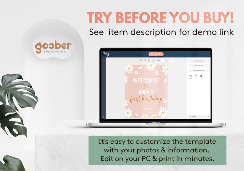Op de afbeelding: Een laptopscherm met een aanpasbaar digitaal verjaardagsbord-sjabloon met een roze achtergrond, witte madeliefjes en gouden tekst die WELCOME TO MILA'S first birthday leest. Het scherm toont bewerkingstools en een prompt voor een demokoppeling.