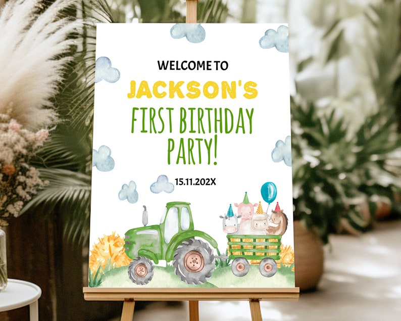 K&ouml;nnte beinhalten: Ein rechteckiges Geburtstagsschild mit einem gr&uuml;nen Traktor, der einen Wagen voller Aquarell-Bauernhoftiere mit Partyh&uuml;ten zieht. Der Text lautet WELCOME TO JACKSON'S FIRST BIRTHDAY PARTY! 15.11.202X, verziert mit blauen Wolken.