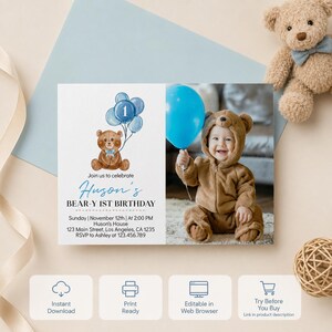 Op de afbeelding: Een rechthoekige verjaardagsuitnodigingskaart met een aquarelillustratie van een bruine teddybeer die blauwe ballonnen met het cijfer &eacute;&eacute;n vasthoudt. De tekst luidt Huson's BEAR-Y 1ST BIRTHDAY, Sunday November 12th at 2:00 PM, 123 Main Street, Los Angeles, CA 1235, RSVP to Ashley at 123.456.789.