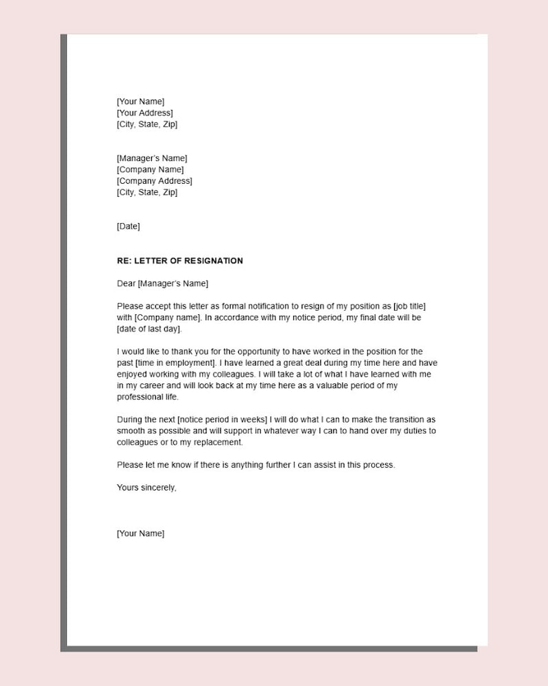 Op de afbeelding: Een formele ontslagbriefsjabloon met een professionele lay-out. De brief bevat een aanhef, een ontslagverklaring, een bedankje aan de werkgever en een verklaring van ondersteuning voor de overgang.
