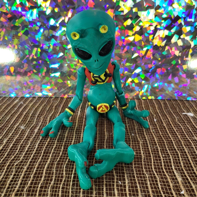 Articulated Flexible Alien Toy – 3D Printed Desk Art, Waterproof Play ...