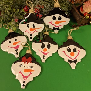 Set of 6 Snowman faces Arabesque Tile Christmas Ornaments with jute hanger attached and felt backing. Great gift.