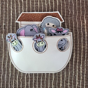Noah&#39;s Ark Finger Puppets - Christian Finger Puppet Play - Noah&#39;s Ark and Animals Finger Puppet Play -
