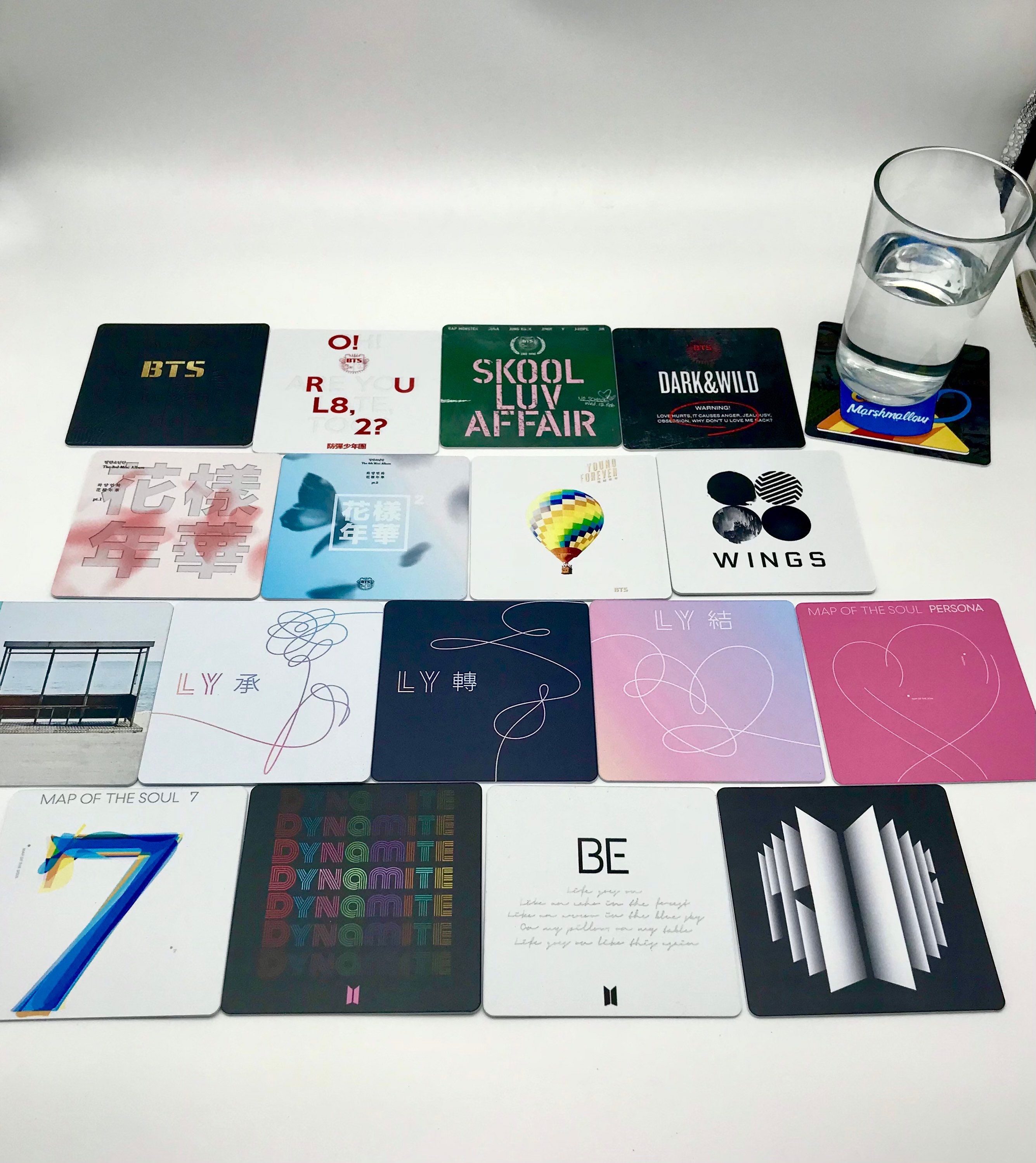 Posavasos para bebidas KPop Juego de 17 portadas de álbumes de BTS