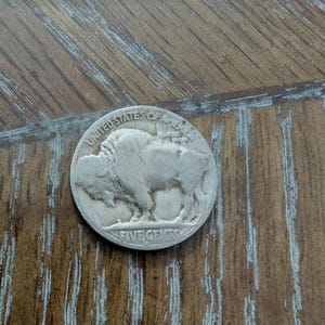 1925s buffalo nickel type 2 low grade beauty, antique us coin collecting