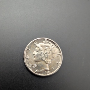 1943p bu mint state ww2 era silver mercury dime in plastic holder full split bands