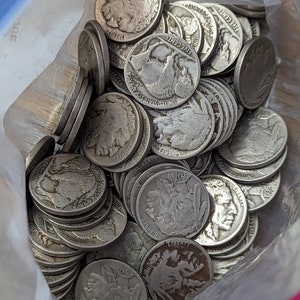 15 buffalo nickel all readable date buffalo nickel coins from the 1920s and 1930s, some mint marks too. Coins