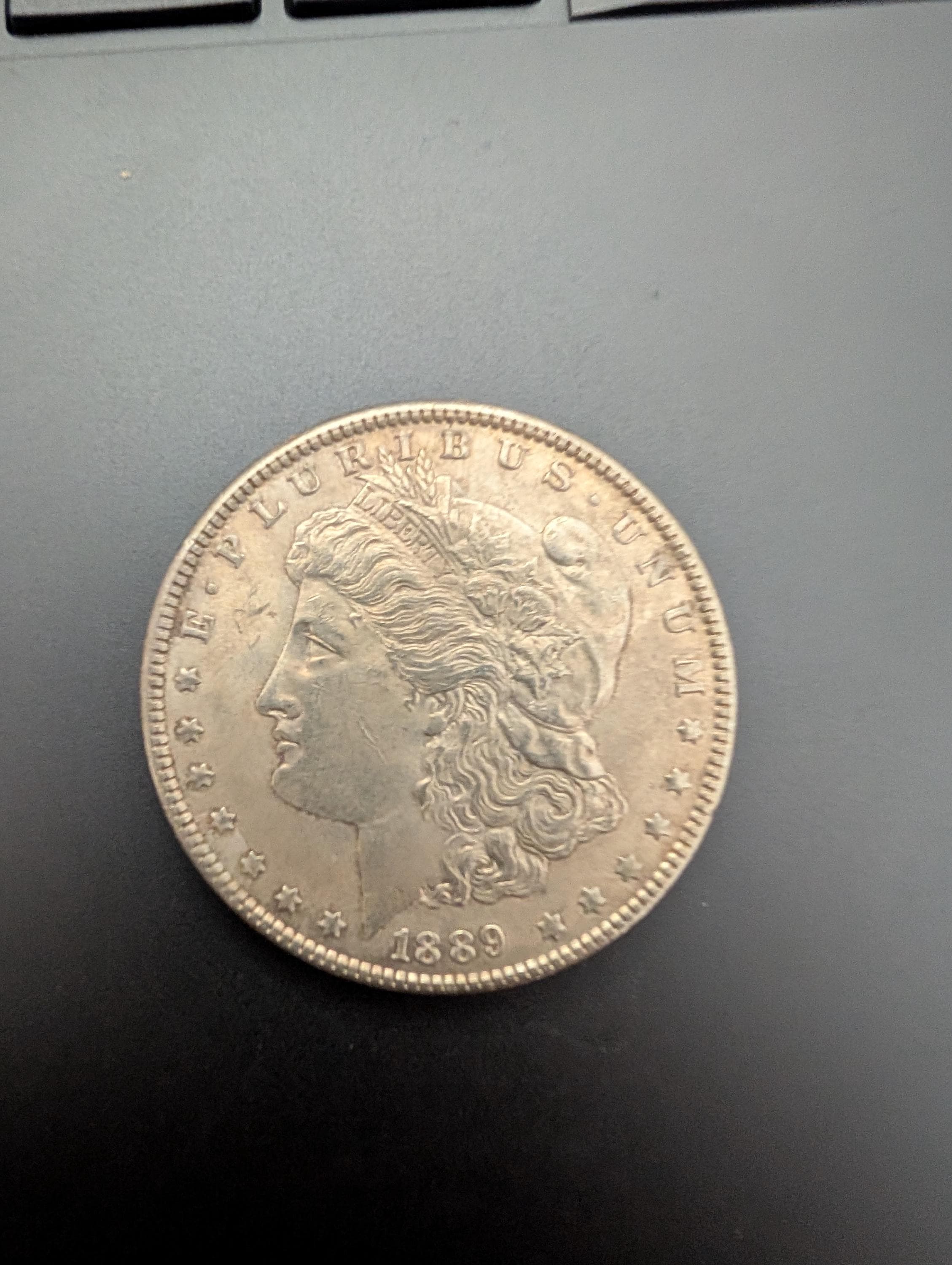 1890年CC アメリカ合衆国カーソンシティ造幣局モーガンドル銀貨 1890年CC アメリカ合衆国カーソンシティ造幣局モーガンドル銀貨
